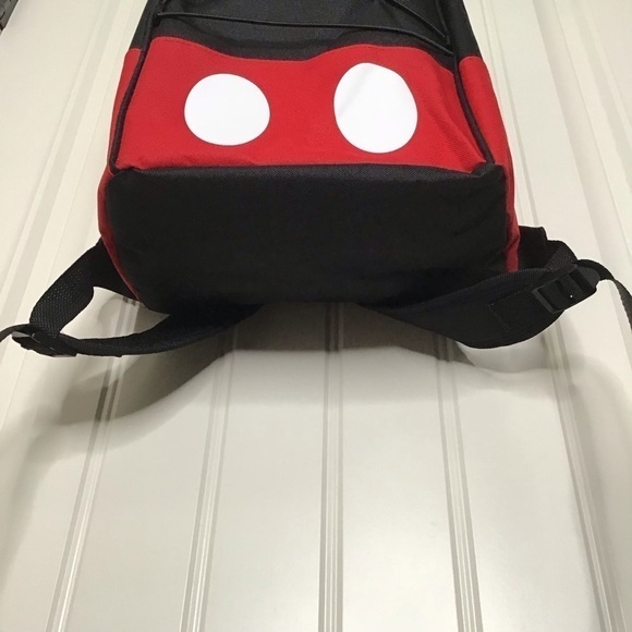 ONIVA Picnic Time Mickey Mouse Shorts PTX Cooler Backpack. - Picture 6 of 9